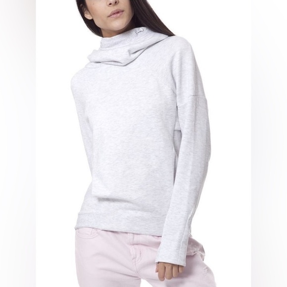 Nike Tech Fleece Women's Hooded Sweatshirt Light Grey Size XL Athletic Pullover - Picture 1 of 8
